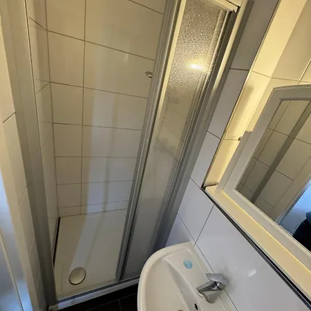 Pension Naehe Frankfurt Airport 招待所 劳恩海姆